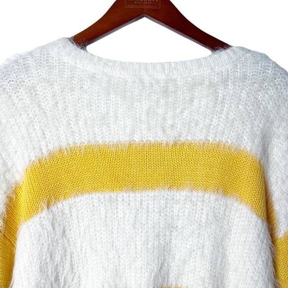 CHELSEA & VIOLET NWT Eyelash Knit Striped Sweater Size XL in Yellow and Cream - Picture 12 of 15